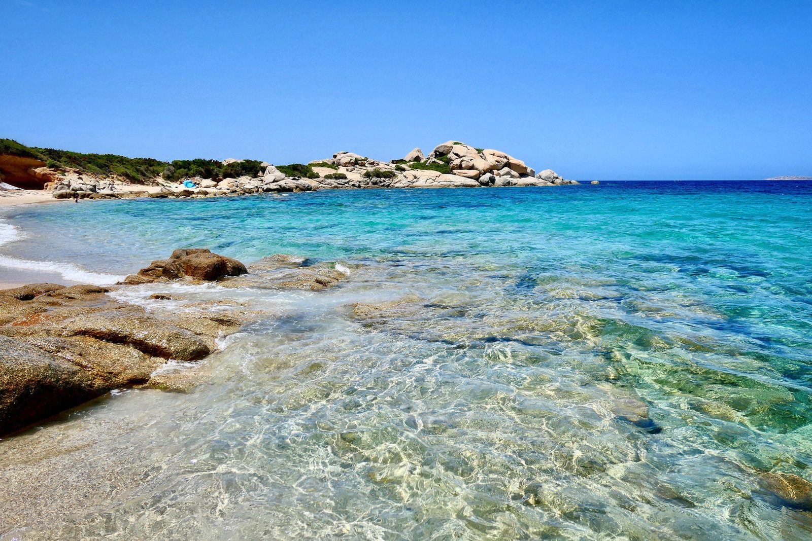 Sardinie obytným autem