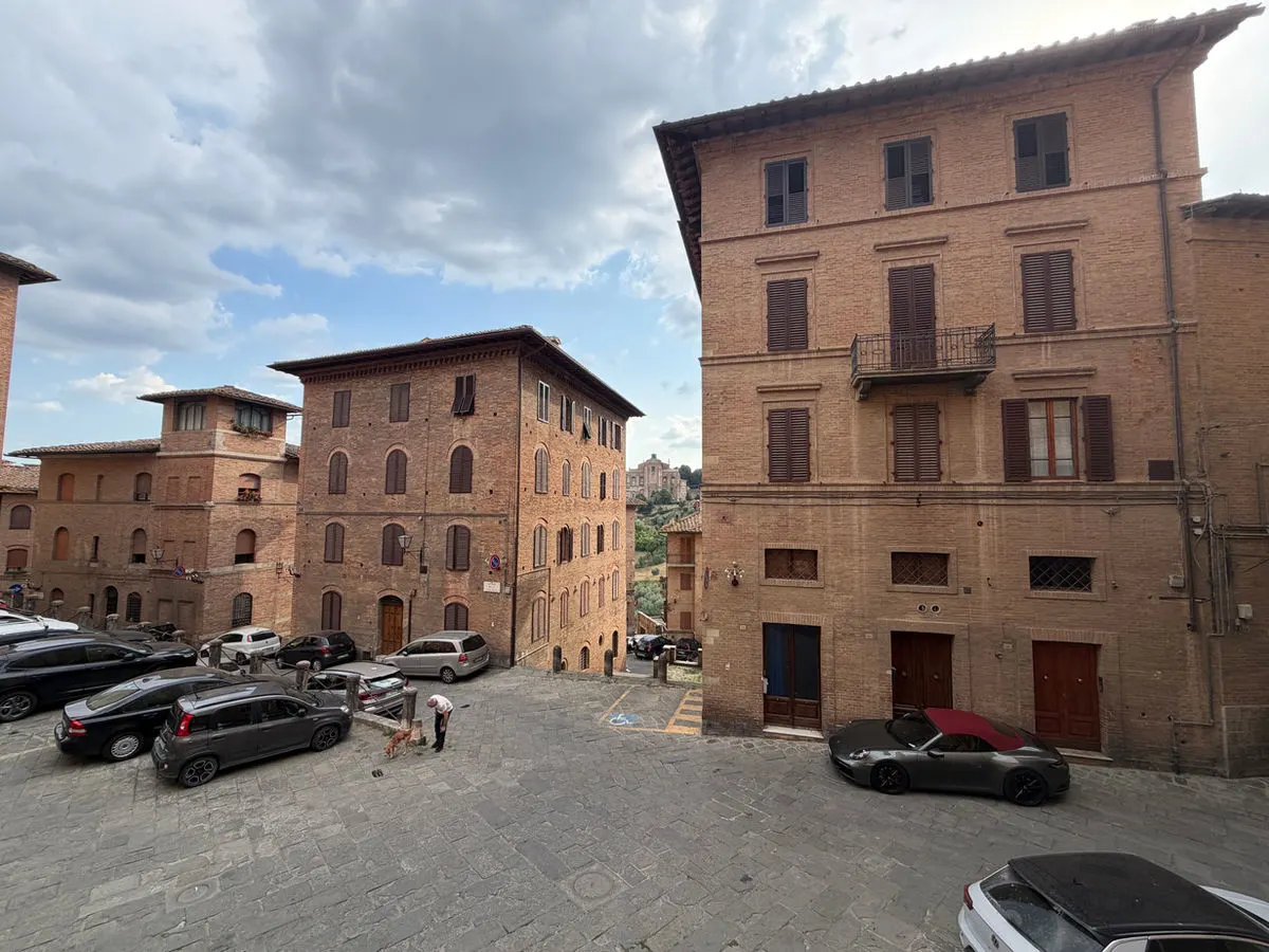 San Gimignano a Siena obytným autem: Toskánsko po stopách Via Francigena